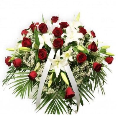 centro funerario rosas rojas y lilium blanco